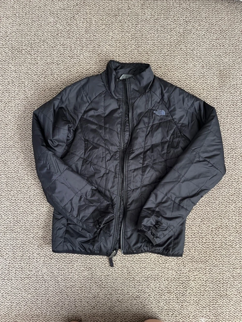 The north face puffer jacket - Picture 2 of 5